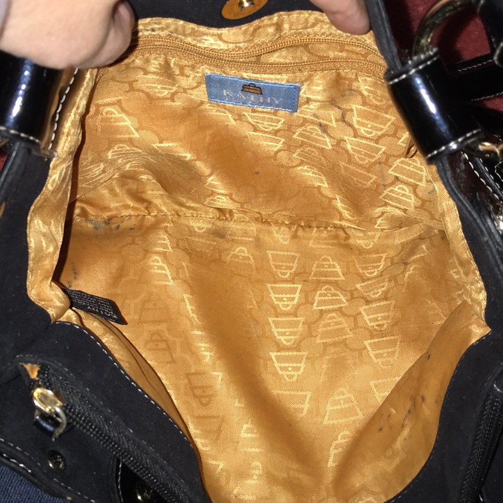 Purse - Picture 7 of 8